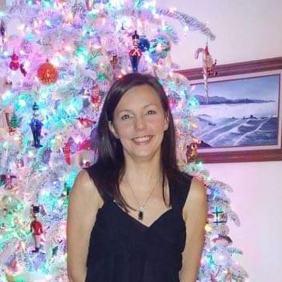 Meet your Posher, Elisha - Picture 2 of 2